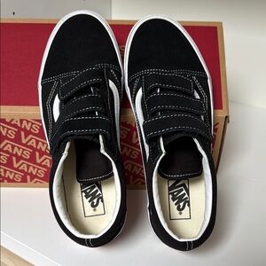 Vans Men's Black and White Velcro
